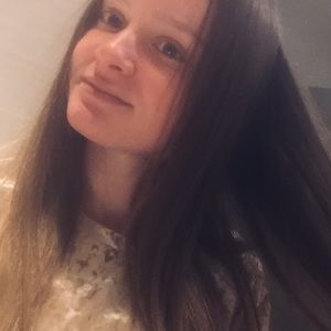 Meet your Posher, Addie